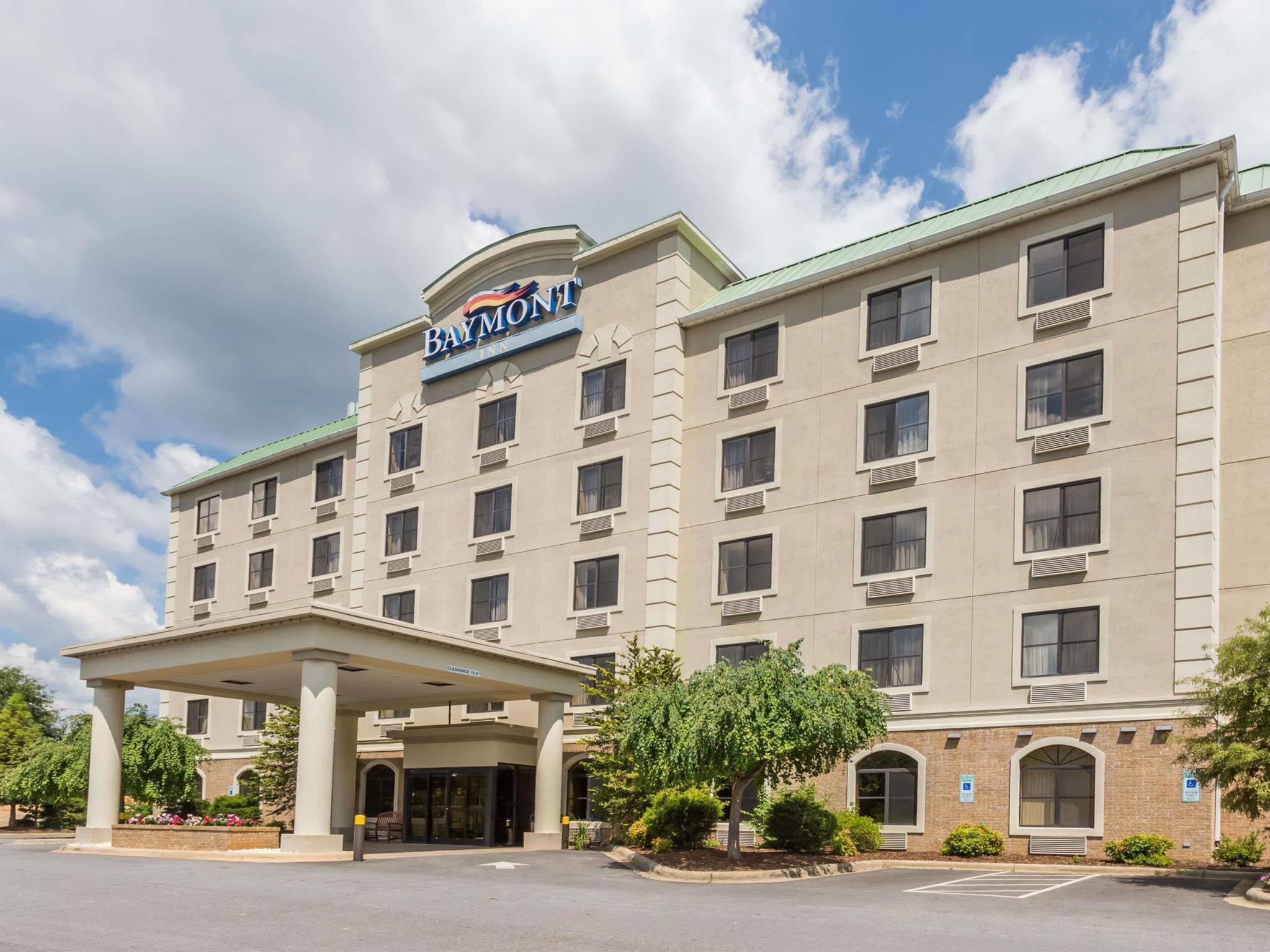 Baymont By Wyndham Asheville/Biltmore Buitenkant foto