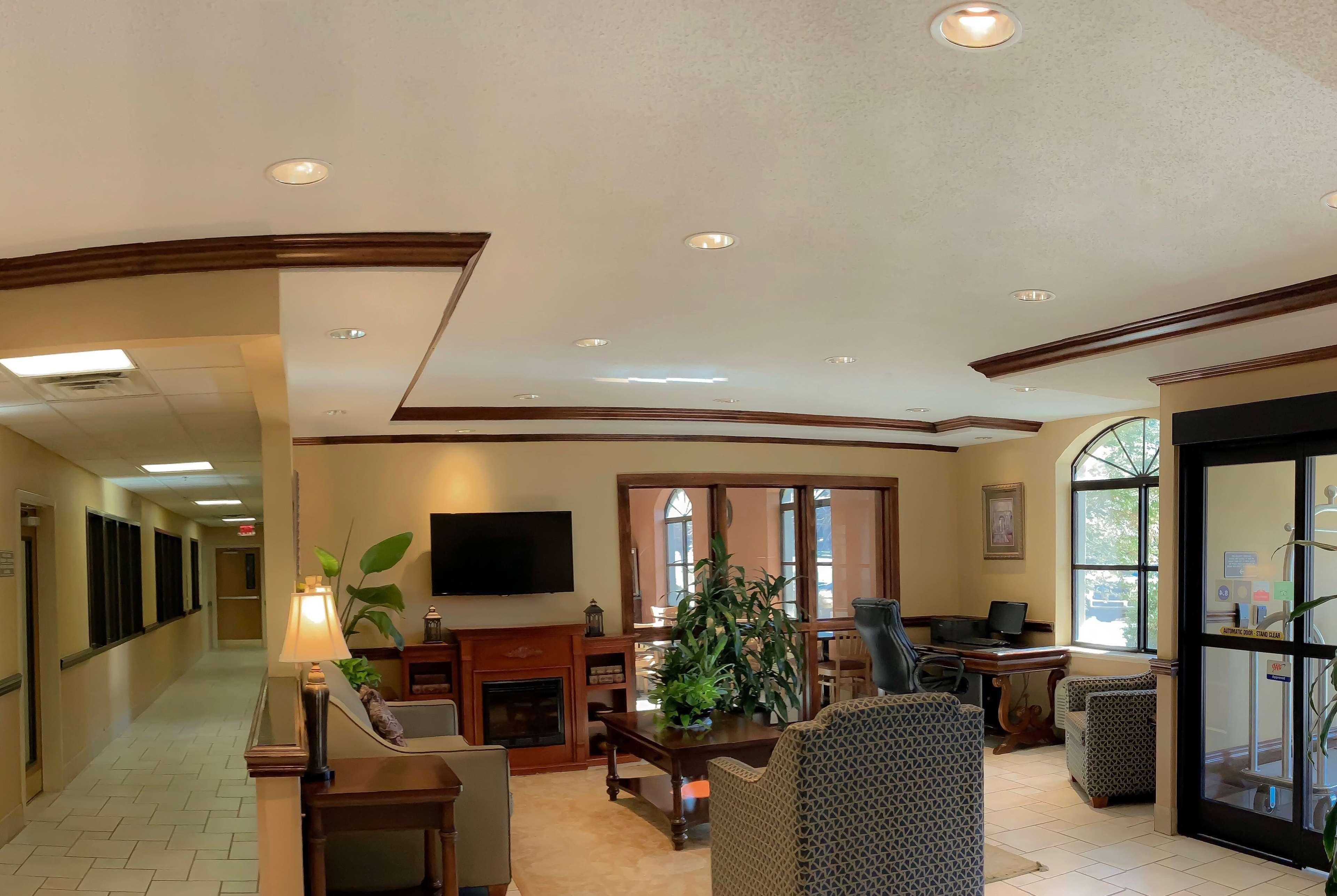Baymont By Wyndham Asheville/Biltmore Buitenkant foto